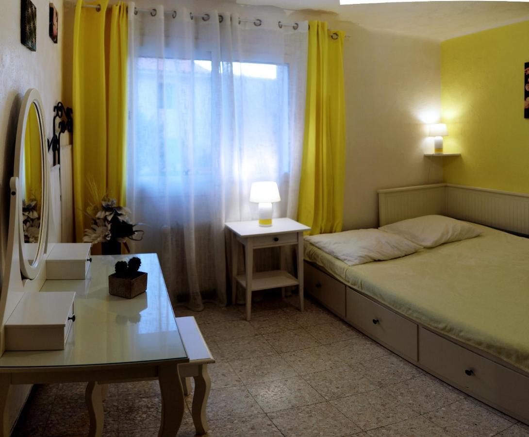 Mas Montebello Rigarda Exterior foto